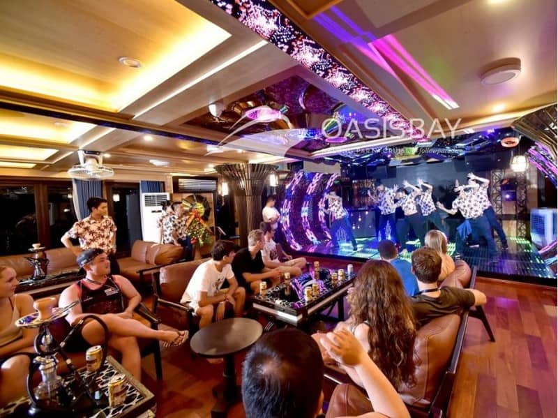 0000622 Oasis Bay Party Cruise Luxury Boat 920